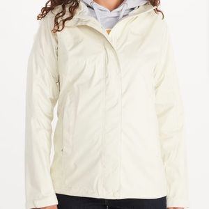 Marmot women’s Precip windproof rain jacket
